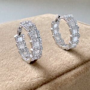 In & Out Hoop Earrings 18k Natural Diamond